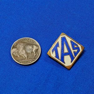 german-world-wr-two-company-employee-pin-and-advertising-enamel-front-company-logo-letters