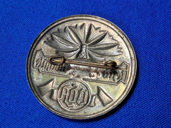 wrold-war-two-german-v-d-a-group-festival-pin-tinnie-for-1935-regaining-lost-lands-abroad