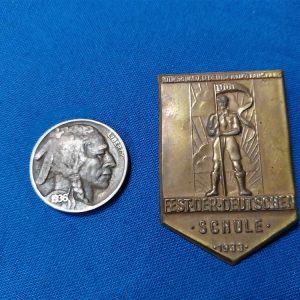 pre-world-war-two-tinnie-german-from-the-v-d-a-that-recruited-members-outside-of-german-lands-brass-with-original-pin