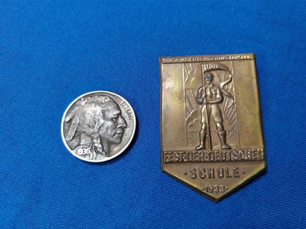 pre-world-war-two-tinnie-german-from-the-v-d-a-that-recruited-members-outside-of-german-lands-brass-with-original-pin