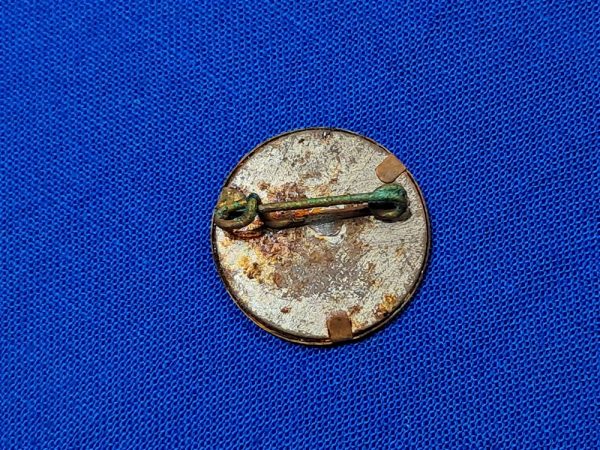 german-world-war-two-volkswagen-company-employee-pin-made-of-tin-small-with-original-pin-on-back