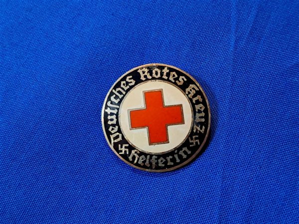 german-world-war-two-red-cross-d-r-k-pin-helper-broach