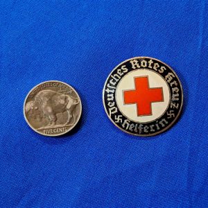 german-world-war-two-red-cross-d-r-k-pin-helper-broach