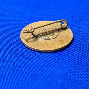 german-world-war-two-mountain-club-climbing-membership-pin-made-by-lauer