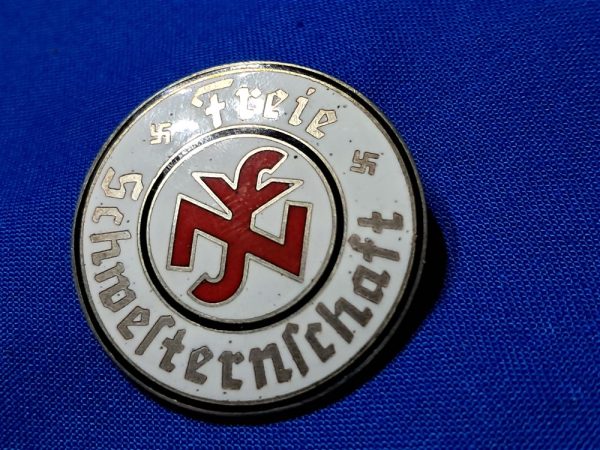 german-world-war-two-free-sisterhood-badge-social-welfare-maker-marked-on-back-nurses