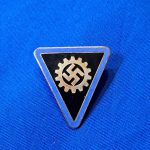 orts-staff-level-leaders-membership-pin-german-world-war-two-womans-auxiliary-type-bordered-rzm-marked