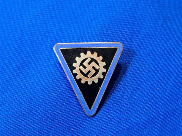 orts-staff-level-leaders-membership-pin-german-world-war-two-womans-auxiliary-type-bordered-rzm-marked