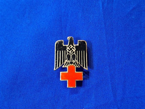 2nd-pattern-d-r-k-red-cross-german-world-war-two-ca-hat-insignia-pion-original-back-prongs