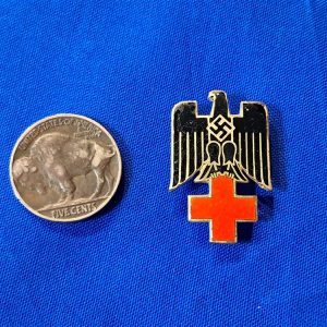 2nd-pattern-d-r-k-red-cross-german-world-war-two-ca-hat-insignia-pion-original-back-prongs