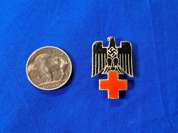 2nd-pattern-d-r-k-red-cross-german-world-war-two-ca-hat-insignia-pion-original-back-prongs