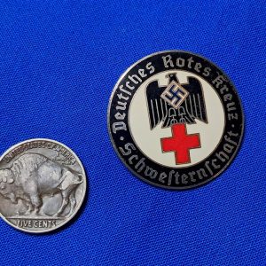 german-world-war-two-red-cross-njurse-pin-numbered-d-r-k-badge-excellent-enamel-maker-marked