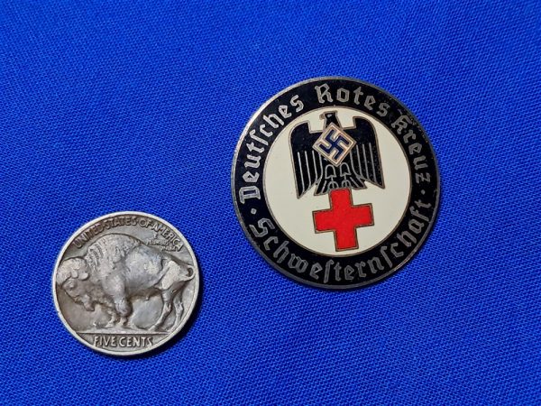 german-world-war-two-red-cross-njurse-pin-numbered-d-r-k-badge-excellent-enamel-maker-marked