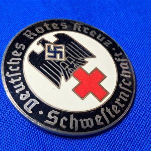 german-world-war-two-red-cross-njurse-pin-numbered-d-r-k-badge-excellent-enamel-maker-marked