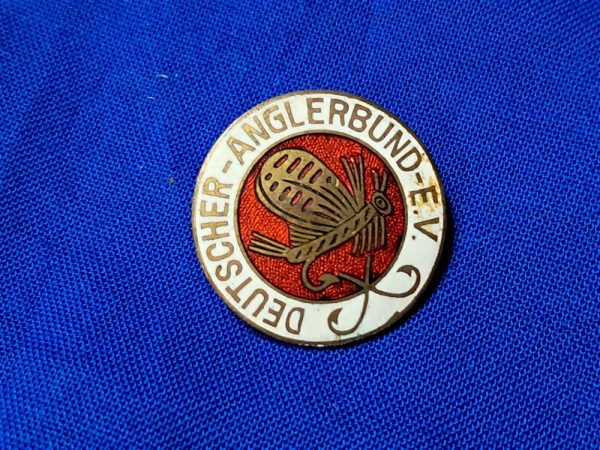 german-world-wr-two-fishing-angling-club-membership-pin-badge-with-fish-hooks