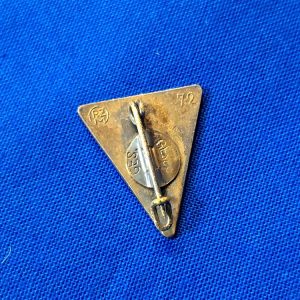 1st-pattern-national-socialist-frauenschaft-member-lapel-pin-enamel-small