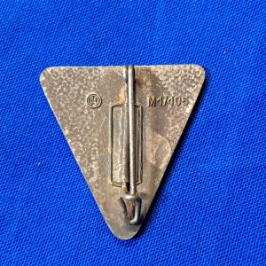 german-world-war-two-frauenschaft-member-auxiliary-member-pin-maker-code-marked