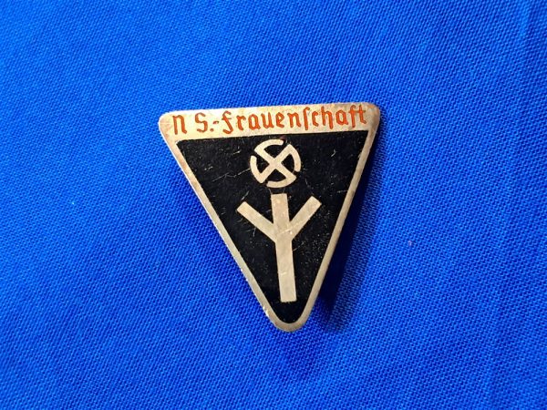 3rd-pattern-german-world-war-two-frauenschaft-member-pin-enamel-with-maker-code-and-r-z-m-mark