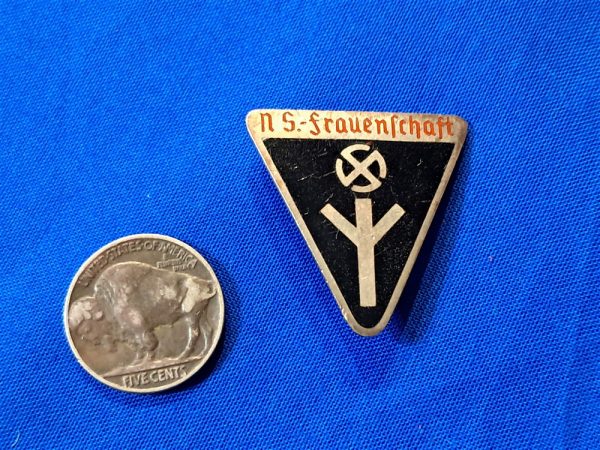 3rd-pattern-german-world-war-two-frauenschaft-member-pin-enamel-with-maker-code-and-r-z-m-mark