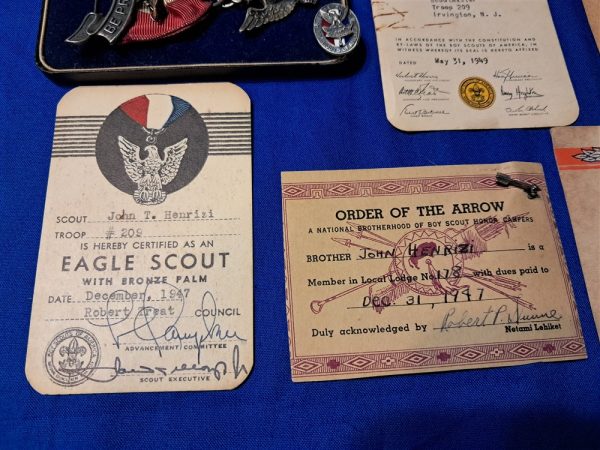 world-war-two-navy-veterans-eagle-scout-grouping-medals-papers-ribbons-awards-boxes-badges-and-lots-of-extras-1947-awarded-over-18-years-old-at-time-of-gaining