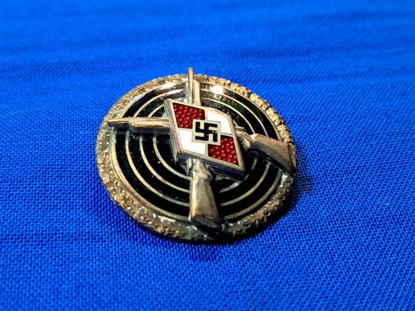 german-world-war-two-hitler-youth-sharpshooters-pin-badge-competition-enamel. no-major-damage