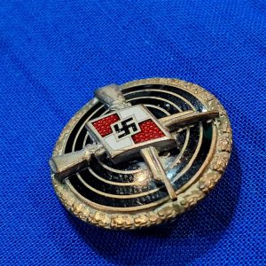 german-world-war-two-hitler-youth-sharpshooters-pin-badge-competition-enamel. no-major-damage