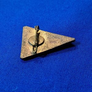 2nd-pattern-german-world-war-two-frauenschaft-member-pin-enamel-with-maker-code-and-r-z-m-mark