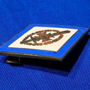 german-world-war-two-n-s-k-o-v-honor-badge-ort-level-gold-excellent-condition-good-enamel