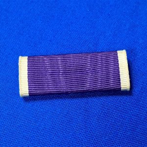 world-war-two-purple-hart-1944-us-mint-issue-united-states-navy-and-marines-no-serial-number-unissued-with-sterling-silver-mounted-ribbon