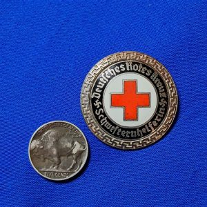 german-world-war-two-red-cross-senior-helpers-badge-pin-broach-large-nice-enamel-d-r-k