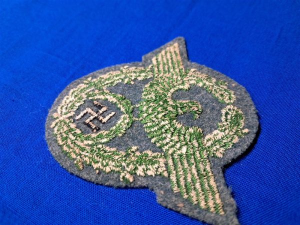 german-world-war-two-gendarmerie-police-sleeve-patch-for-uniform-embroidered-green-eagle-on-police-blue-wool