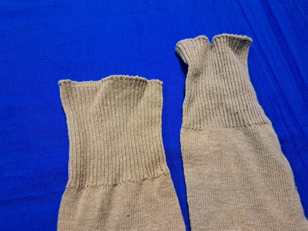 world-war-two-army-enlisted-pair-of-field-socks-wool-matched-set-no-holes