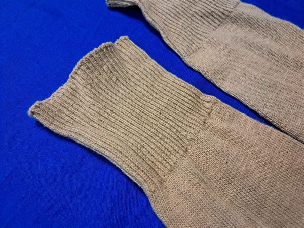 world-war-two-army-enlisted-pair-of-field-socks-wool-matched-set-no-holes