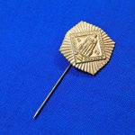 german-stickpin-stahlhelm-veterans-day-of-the-soldier-1928-dated-large