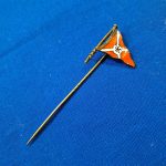 stickpin-german-world-war-two-unknown-canoe-club-association-with-rippled-flag-in-enamel-detailed