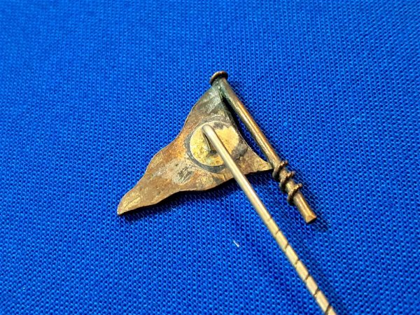 stickpin-german-world-war-two-unknown-canoe-club-association-with-rippled-flag-in-enamel-detailed