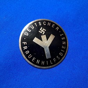 german-world-war-two-woman-auxiliary-badge-frauenschaft-maker-marked-large-enamel-excellent-pin