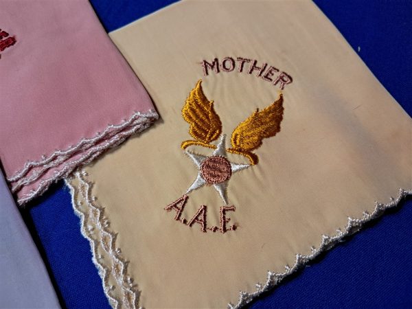 world-war-two-set-of-4-hand-ker-chiefs-from-the-army-air-corps-mother-embroidered-sweetheart-different-colors