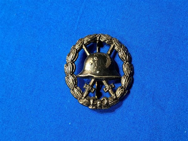 world-war-one-german-wound-badge-black-cut-out-variation-hollow-back-unmarked