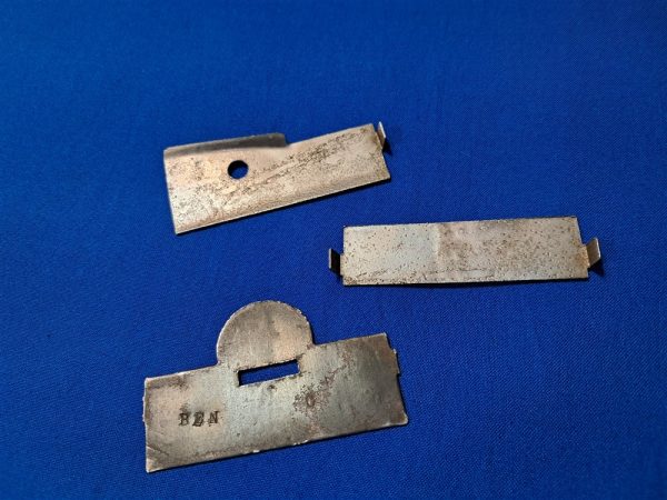 world-war-one-metal-plates-for-the-dog-tag-stamp-kits-with-brass-handle-nice-used-condition-missing-tab-on-one